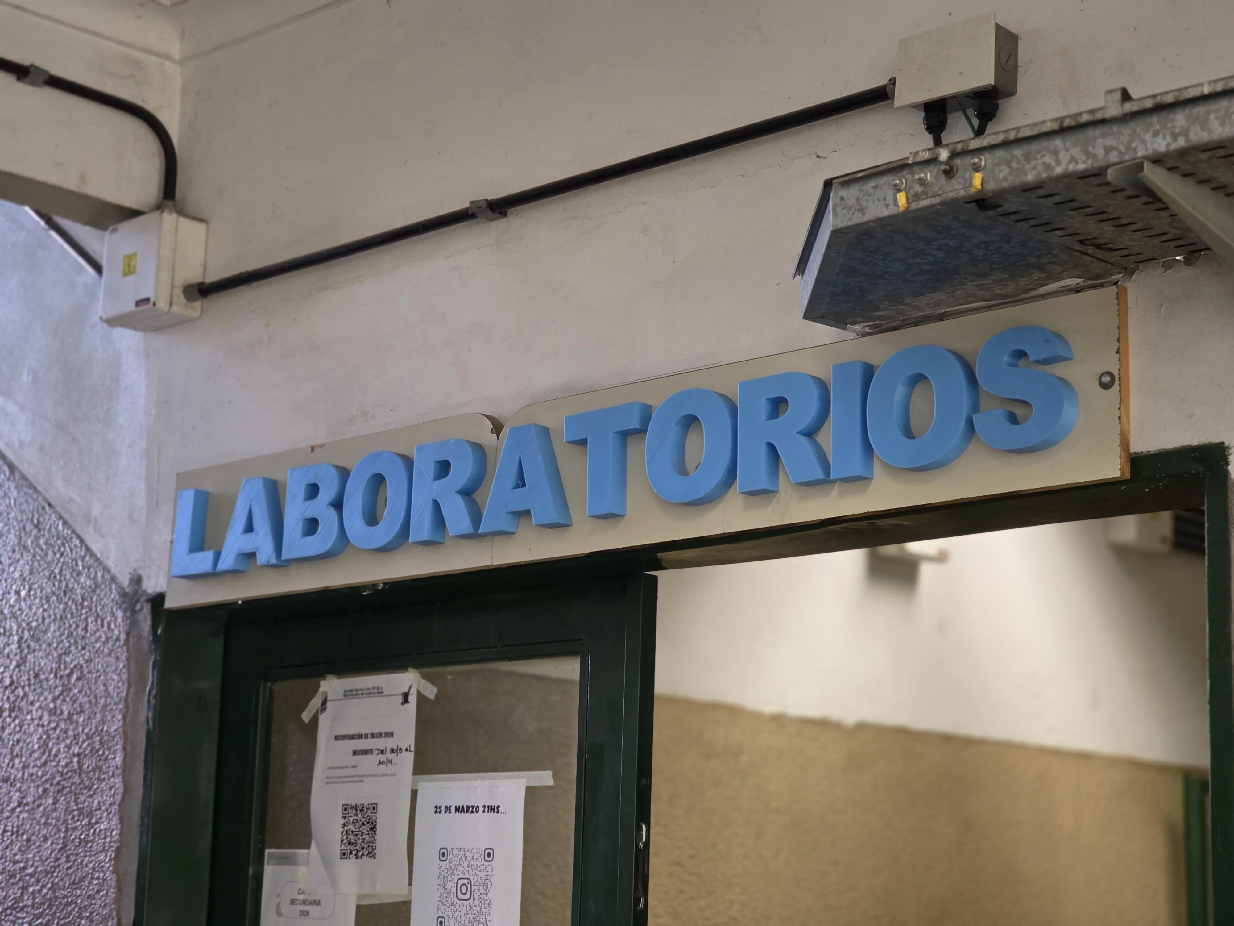 Cartel 'Laboratorios'